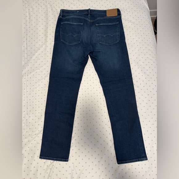 American Eagle Jeans - Picture 2 of 5